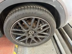 MERCEDES  GLA 220 D AUTOMATIC 4MATIC PREMIUM